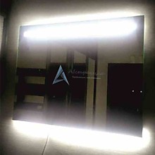 Зеркало с фацетом 30 мм и светодиодной подсветкой рисунка + внешней подсветкой нижней стороны